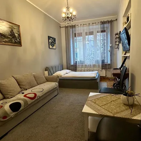 Apartament Przy Dworcu Radom Exterior photo